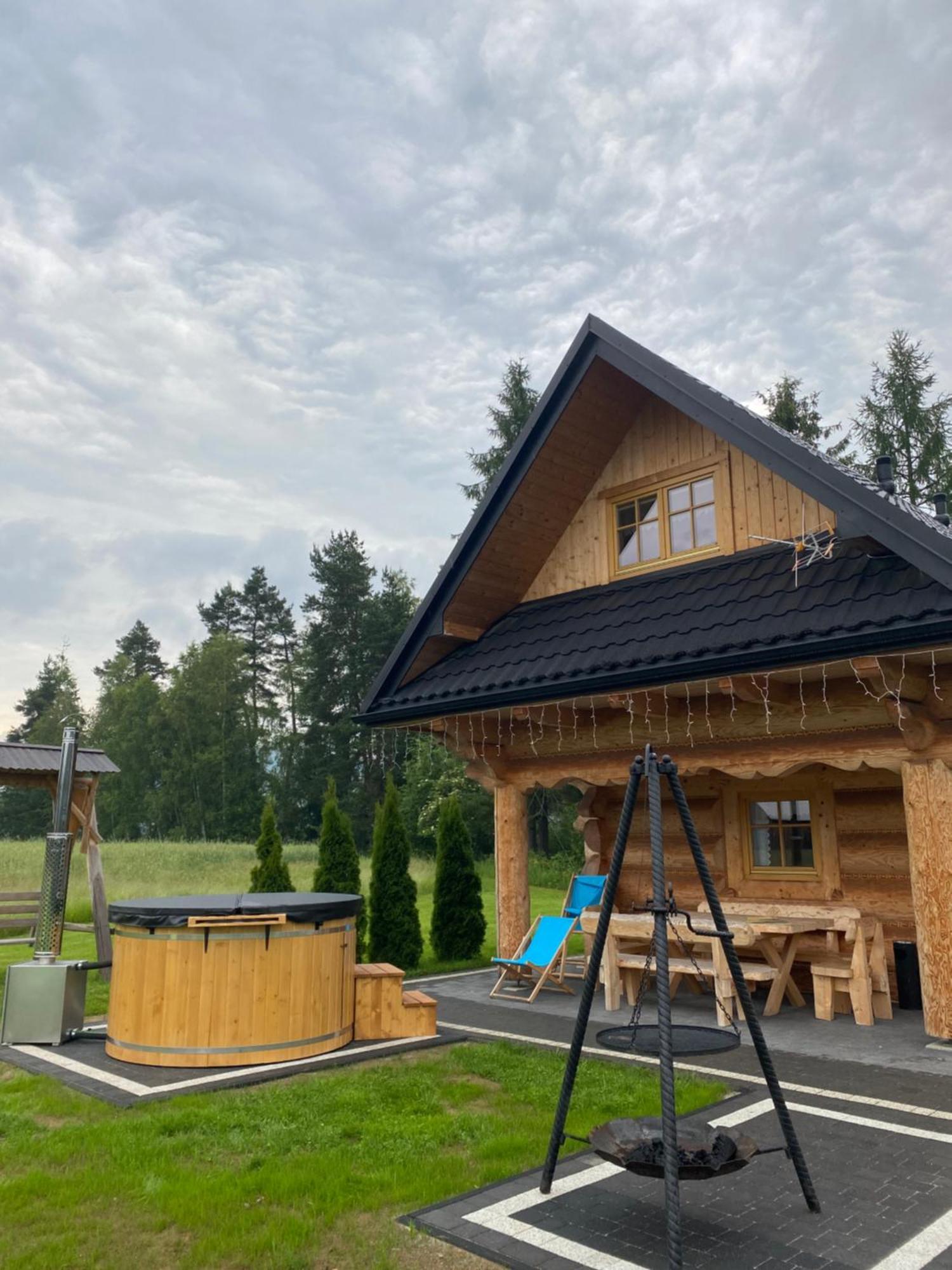 Agroturystyka "Na Zogrodzie" Alicja Kowalczyk Harklowa Exterior foto